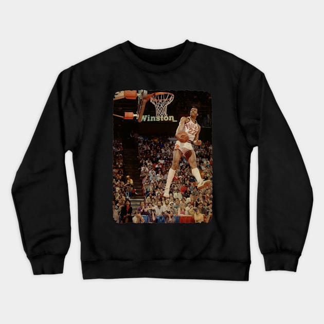 Larry Nance - Memorable Dunks in Contest History, 1984 Vintage Crewneck Sweatshirt by Milu Milu